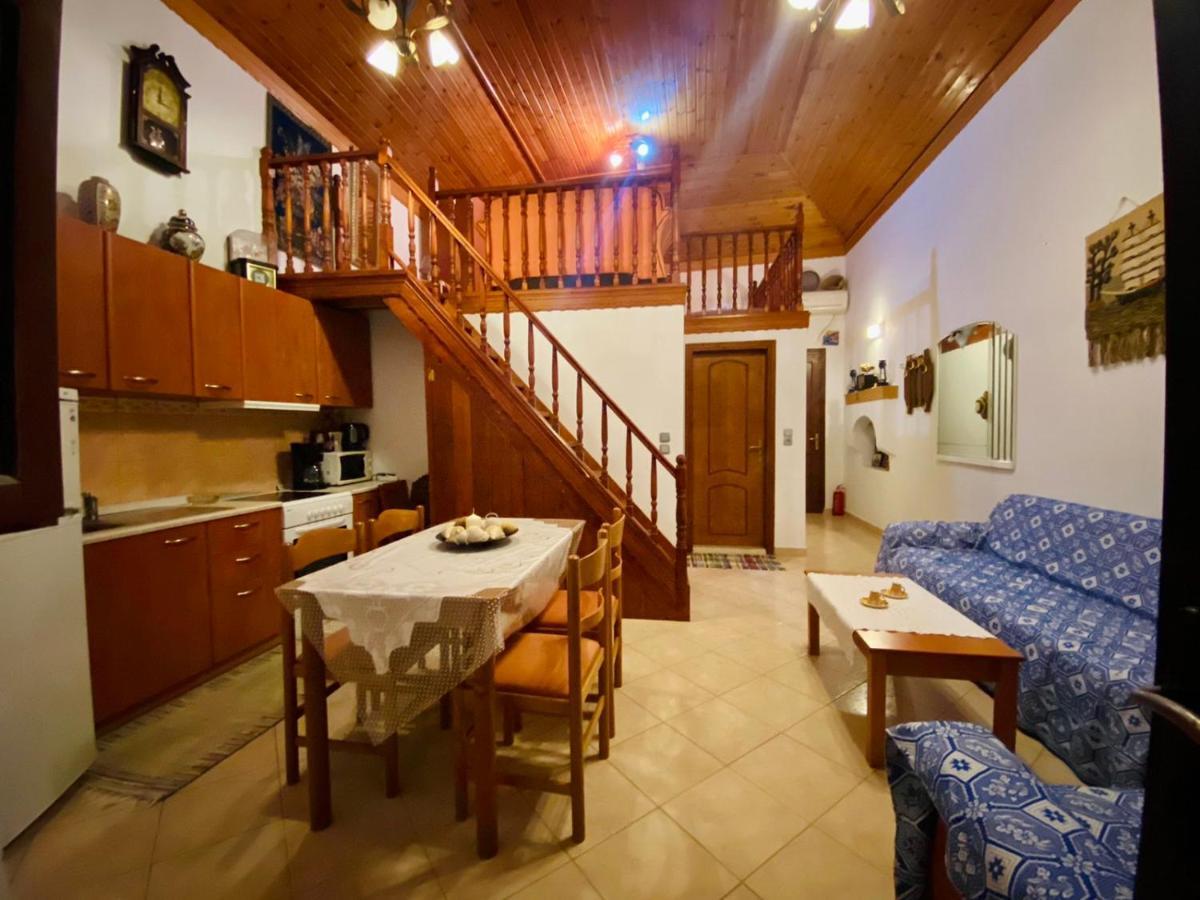 Villa Afroditi Chalki Town Zewnętrze zdjęcie