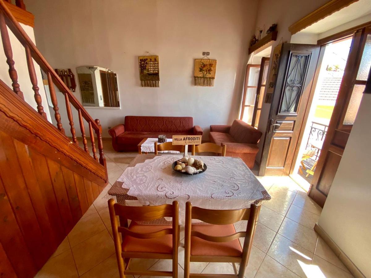 Villa Afroditi Chalki Town Zewnętrze zdjęcie